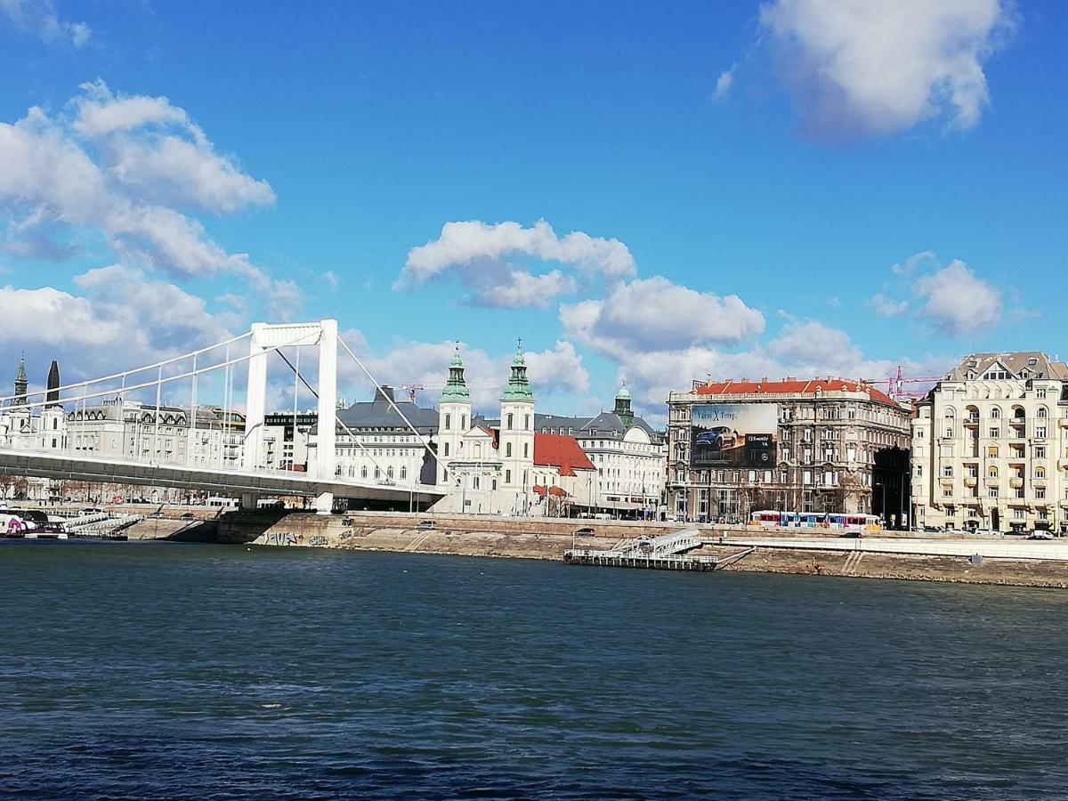 Vip Residence Riverside 26 Будапеща Екстериор снимка